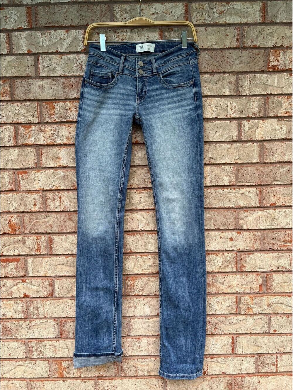 BKE Buckle Stella Slim Fit Low Rise Straight Size 26X34 Tall